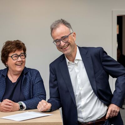 Ministerin Grimm-Benne und Robert Richard im Rahmen des Pressegesprächs